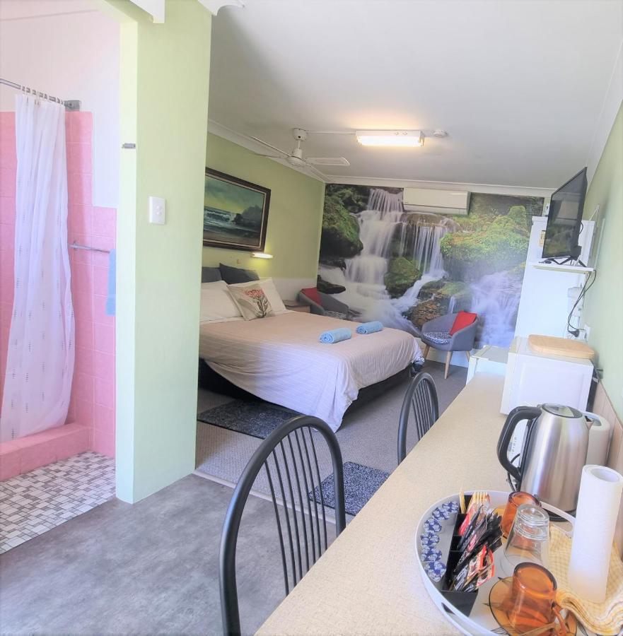 Mollymook Ocean View Motel Rewards Longer Stays -Over 18S Only (Adults Only) المظهر الخارجي الصورة