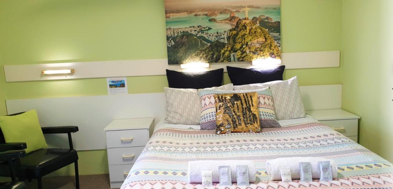 Mollymook Ocean View Motel Rewards Longer Stays -Over 18S Only (Adults Only) المظهر الخارجي الصورة