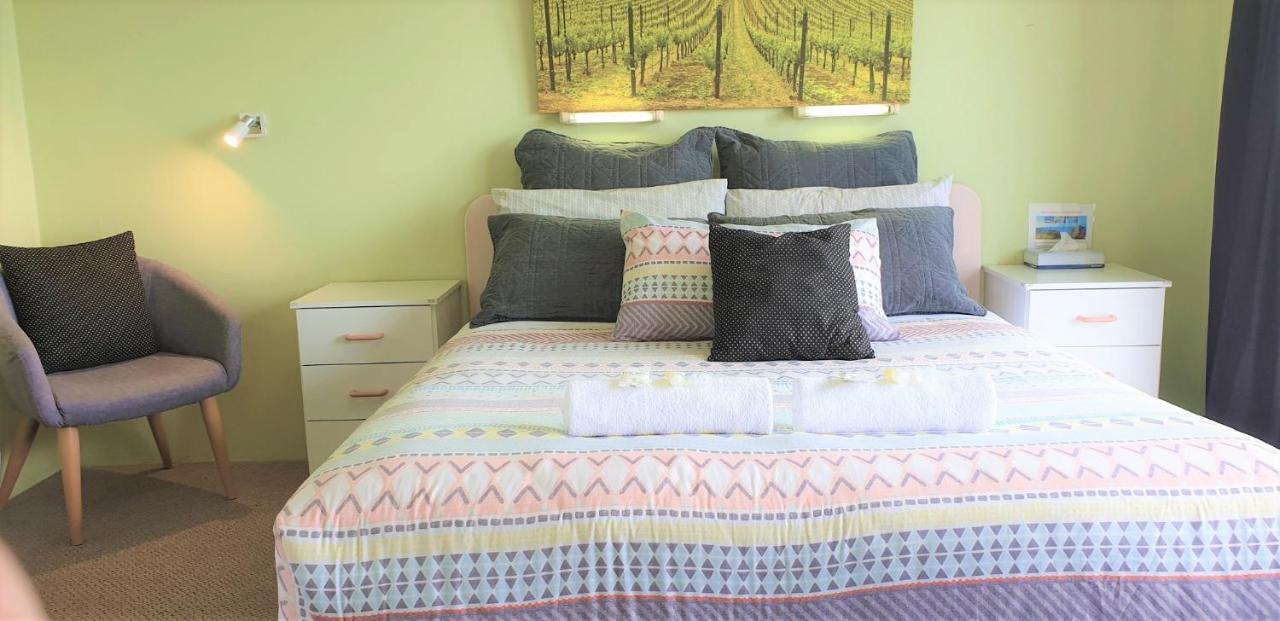 Mollymook Ocean View Motel Rewards Longer Stays -Over 18S Only (Adults Only) المظهر الخارجي الصورة