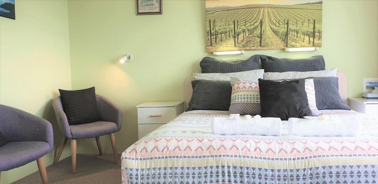 Mollymook Ocean View Motel Rewards Longer Stays -Over 18S Only (Adults Only) المظهر الخارجي الصورة