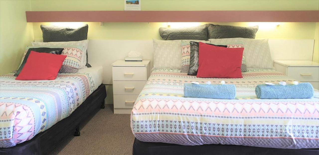 Mollymook Ocean View Motel Rewards Longer Stays -Over 18S Only (Adults Only) المظهر الخارجي الصورة